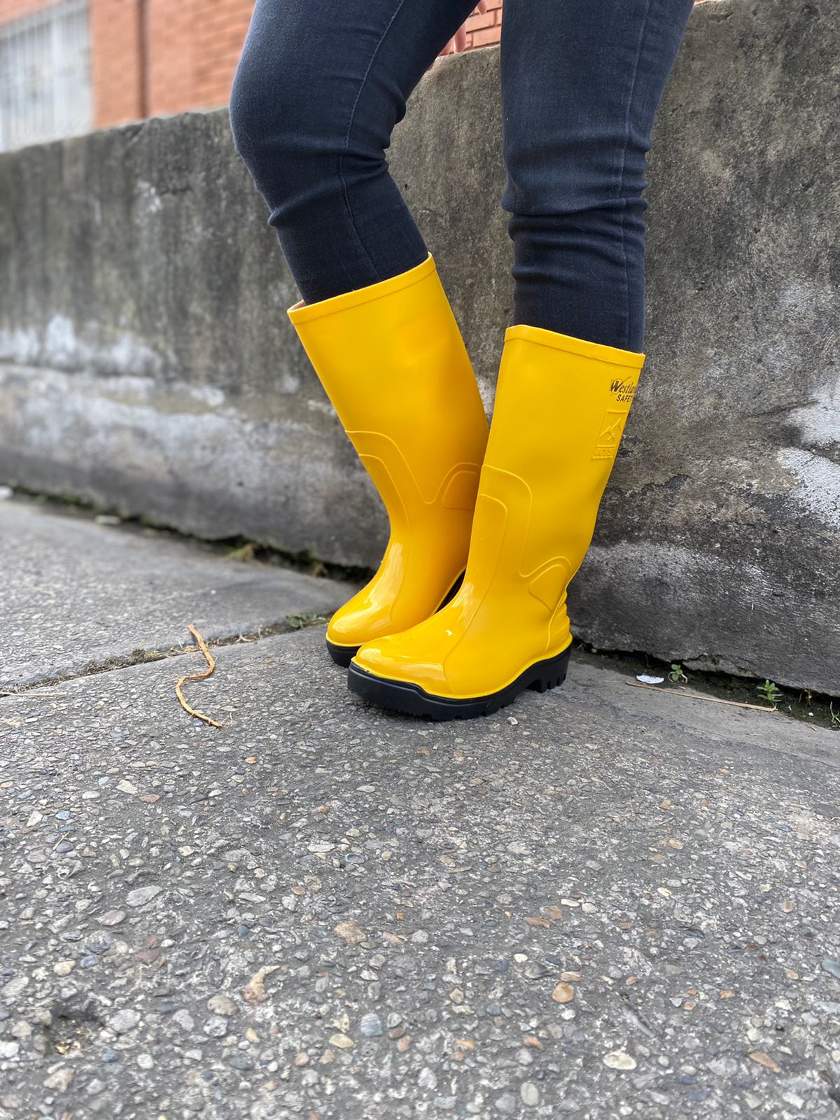 Bota Pvc Ats 703 Amarilla Con Puntera - Imagen 2