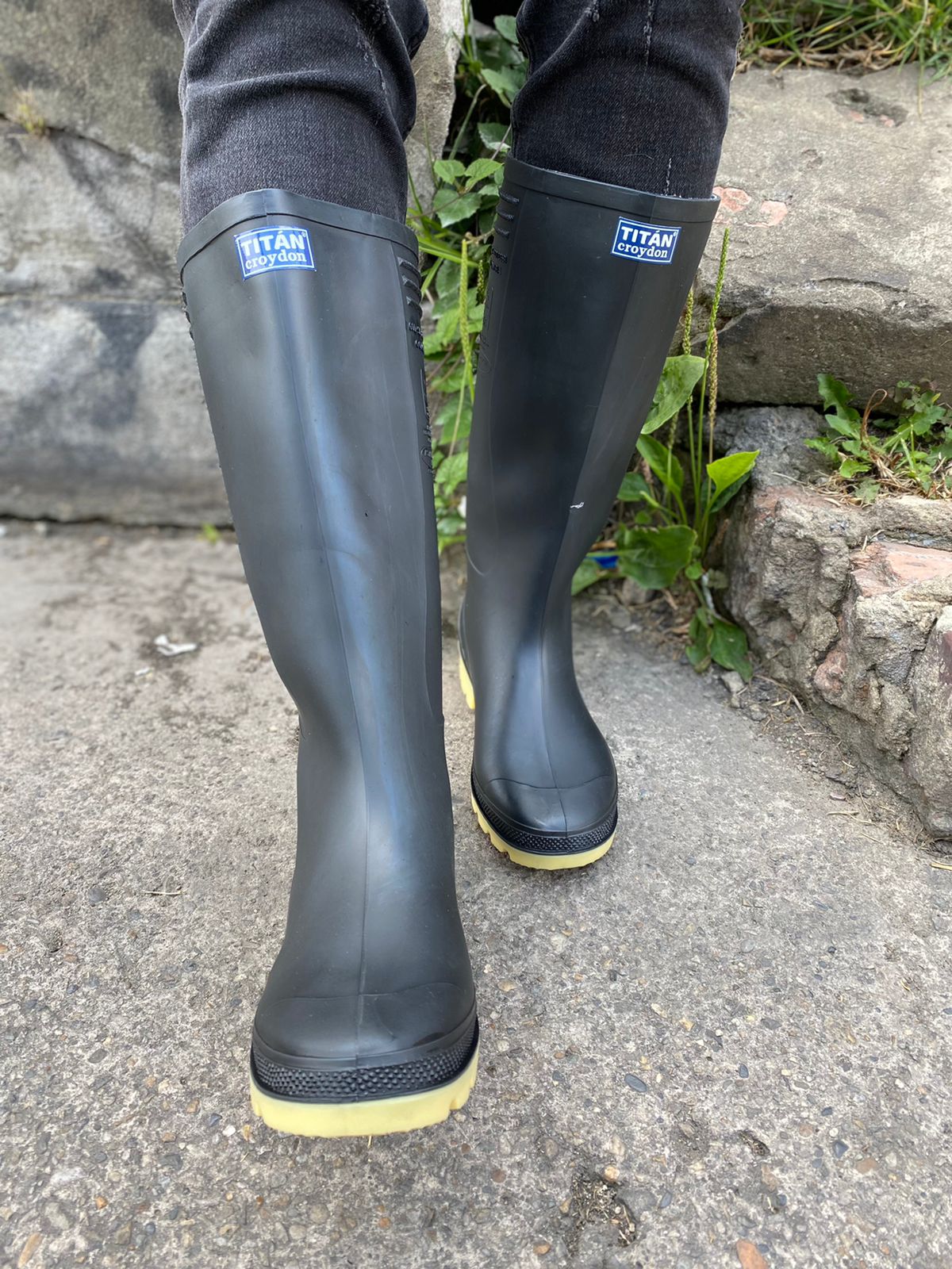 Bota Titan Negro - Croydon - Imagen 2