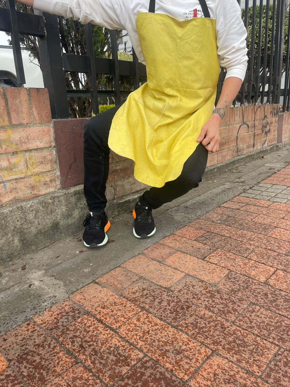 Delantal En Vaqueta - Imagen 4